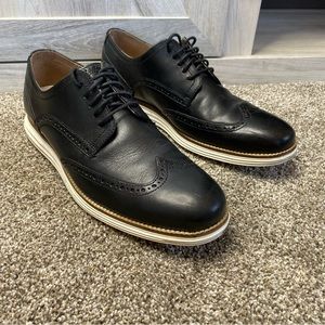 COLE HAAN Men's BLACK  Øriginal Grand Wingtip Oxford Black Leather-Ironstone 10